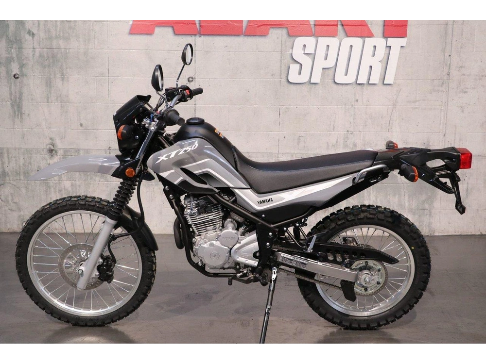 Yamaha Xt250 2025 alt