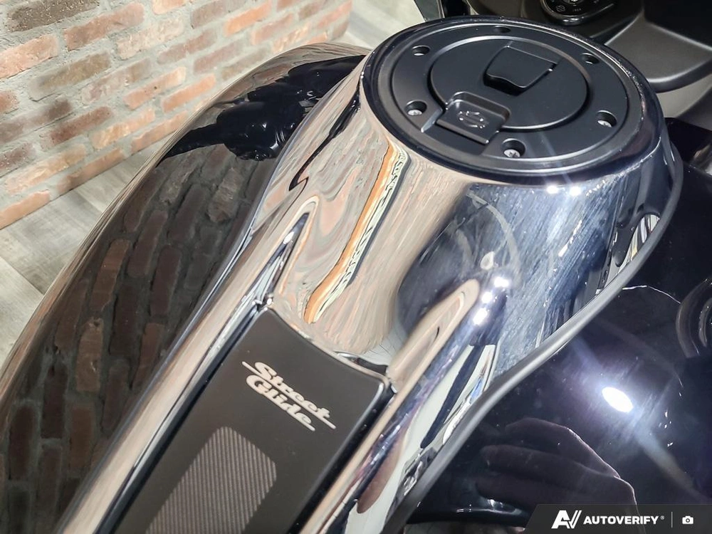 2026 Harley-davidson Street Glide alt