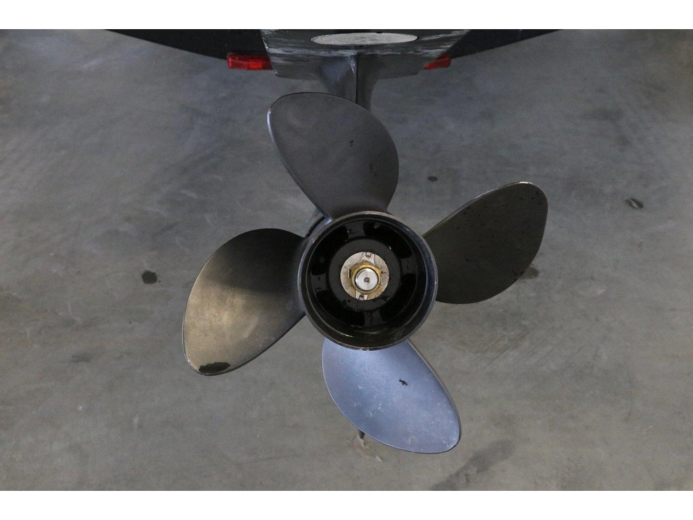 2014 Larson Lx 185s + Mercruiser 3.0l Tks alt