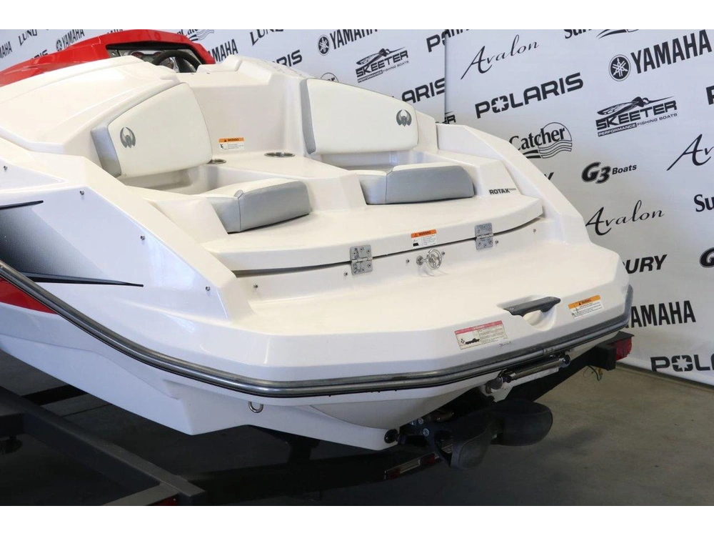 2016 Scarab 165 Ho alt