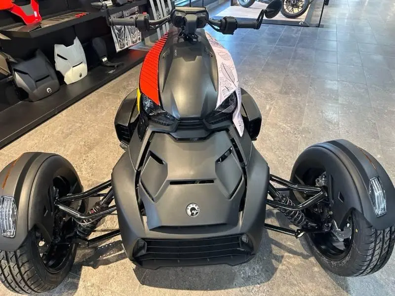 2025 Can-Am Ryker Sport 900 ACE thumbnail 2
