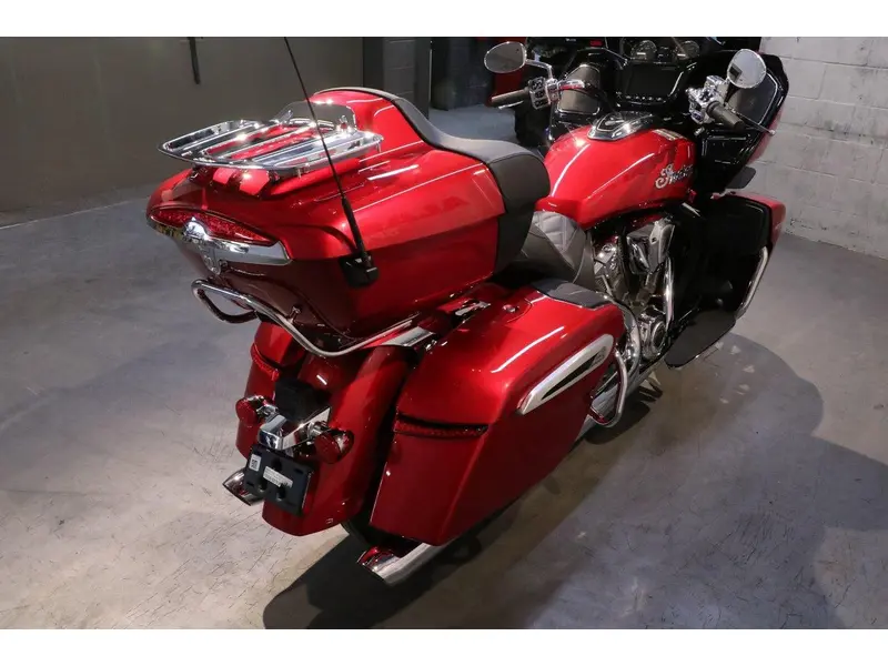 2026 Indian Motorcycle Pursuit Limited + 112 & powerband audio thumbnail 13