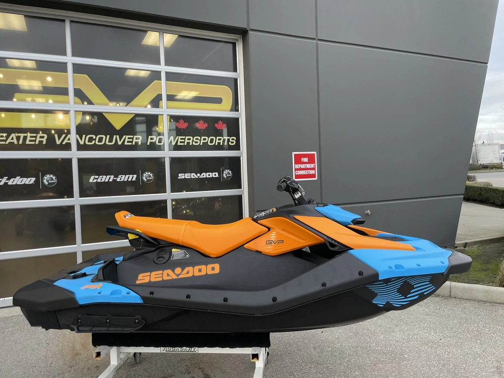 2026 Sea-doo Spark™ 3up Trixx 90 (sound System) alt