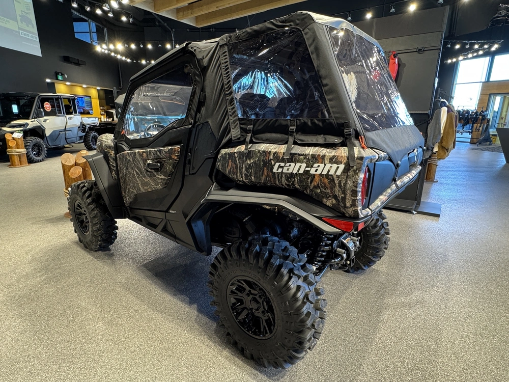 2026 Can-am Commander Xmr 1000r alt