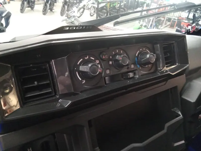 2025 Kawasaki RIDGE XR DELUXE HVAC thumbnail 12