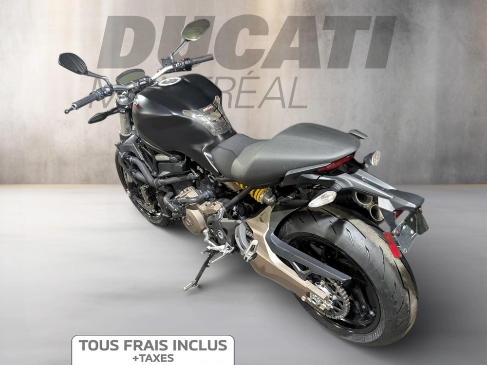 2016 Ducati Monster 821 alt