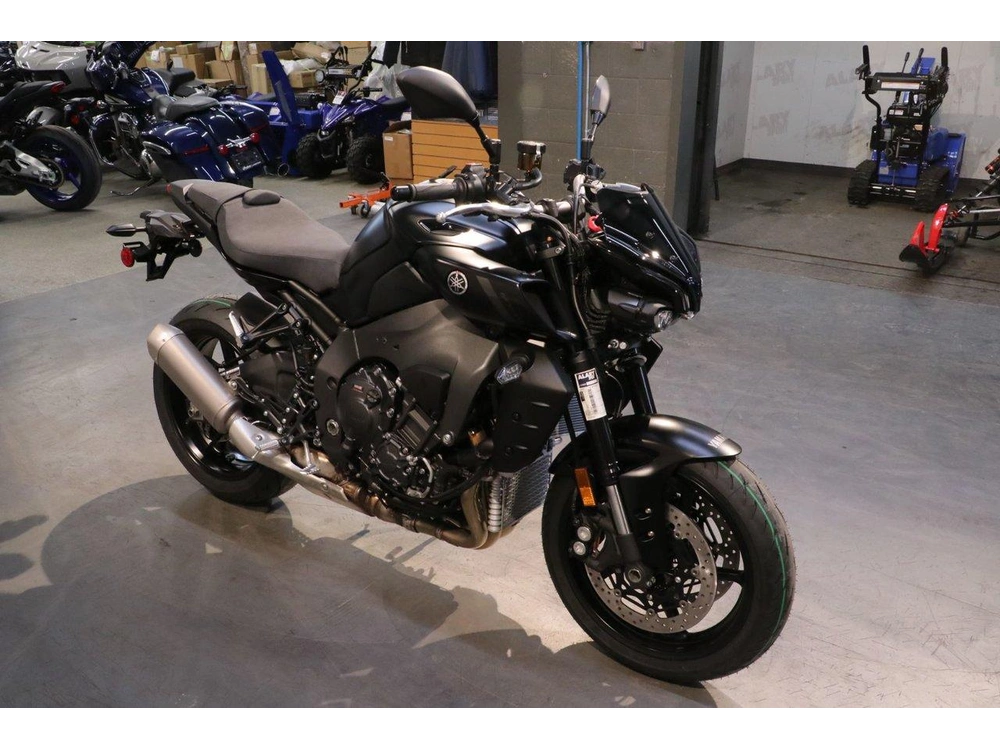 2026 Yamaha Mt-10 alt