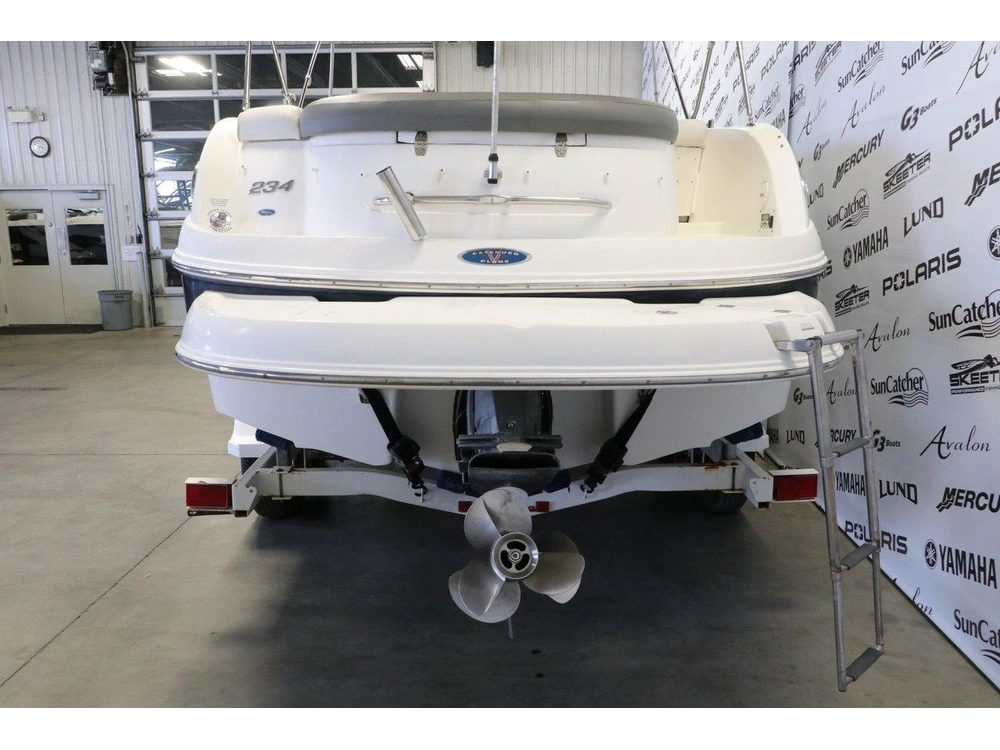 2007 Chaparral Sunesta 234 + Volvo 5,0l alt