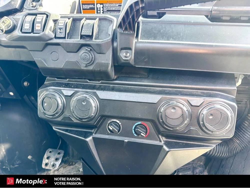 Can-am Defender Hd10 Xmr 2018 alt