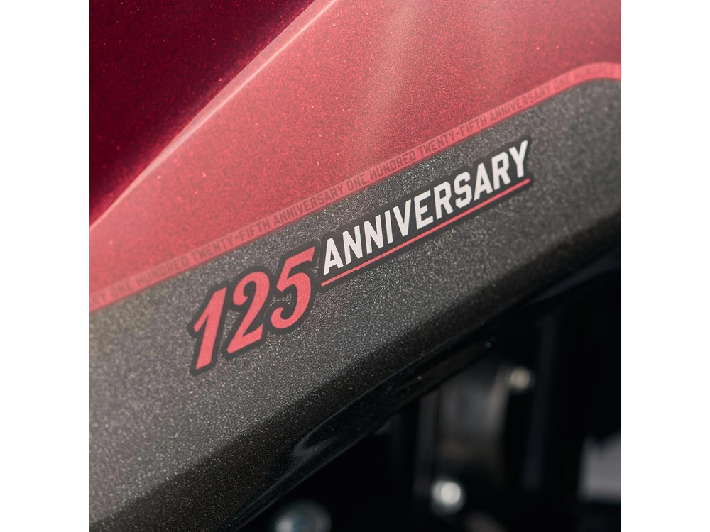 Indian Motorcycle Scout Bobber Edition 125e Anniversaire 2026 alt