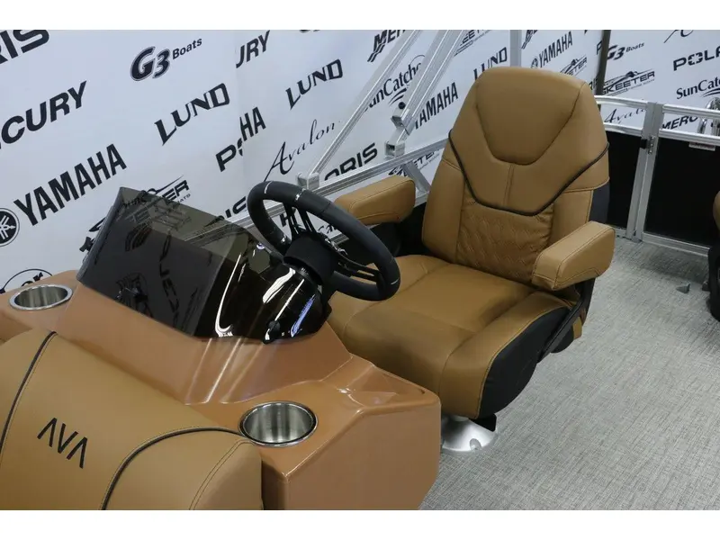 Avalon VENTURE 2180 CRUISE + YAMAHA 70 HP 2026