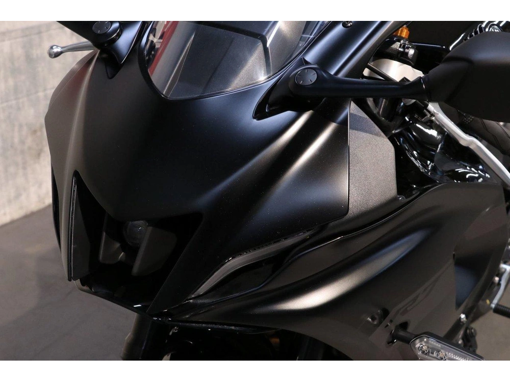 2025 Yamaha Yzf-r7 Démo alt