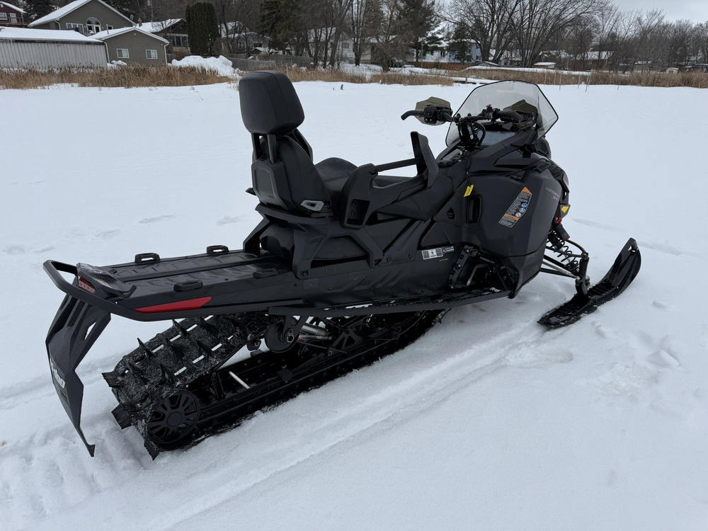 2026 Ski-doo Sm Bac Xrs 850 S Bk 146 2p Hub 26 850 E-tec® 146 2.0 alt