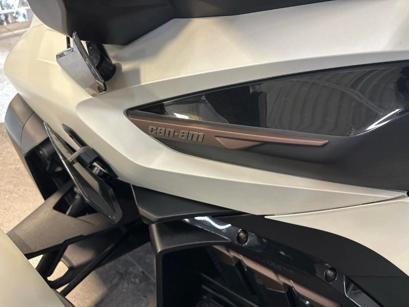 Can-am Rt Sea-to-sky Se6 2024 alt