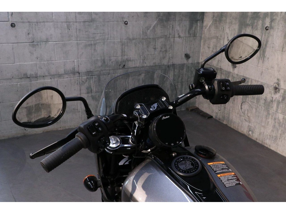 Indian Motorcycle Sport Chief Rt 2025 alt