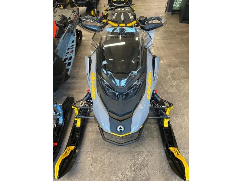 Ski-doo Mxz Adr W/ Blizzard Pkg 137 850 E-tec Ice Ripper Xt 1.25'' E.s. 2026 alt