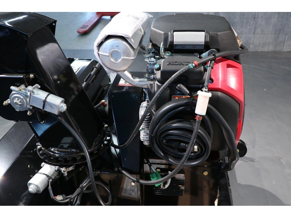 Bercomac Bercomac Premium 54'' + Moteur Honda 22 Hp 2025 alt