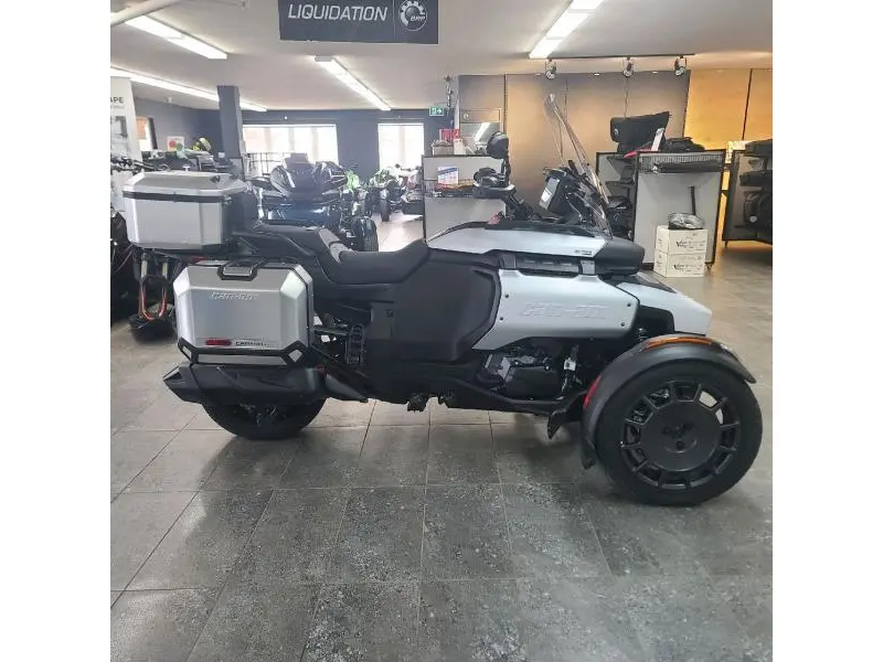 Can-Am Canyon XT 2025