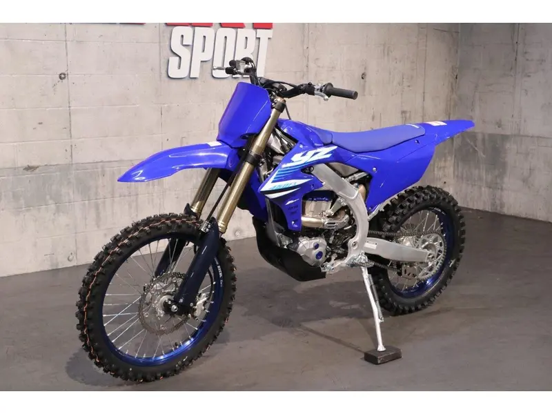 2025 Yamaha YZ450FX thumbnail 2
