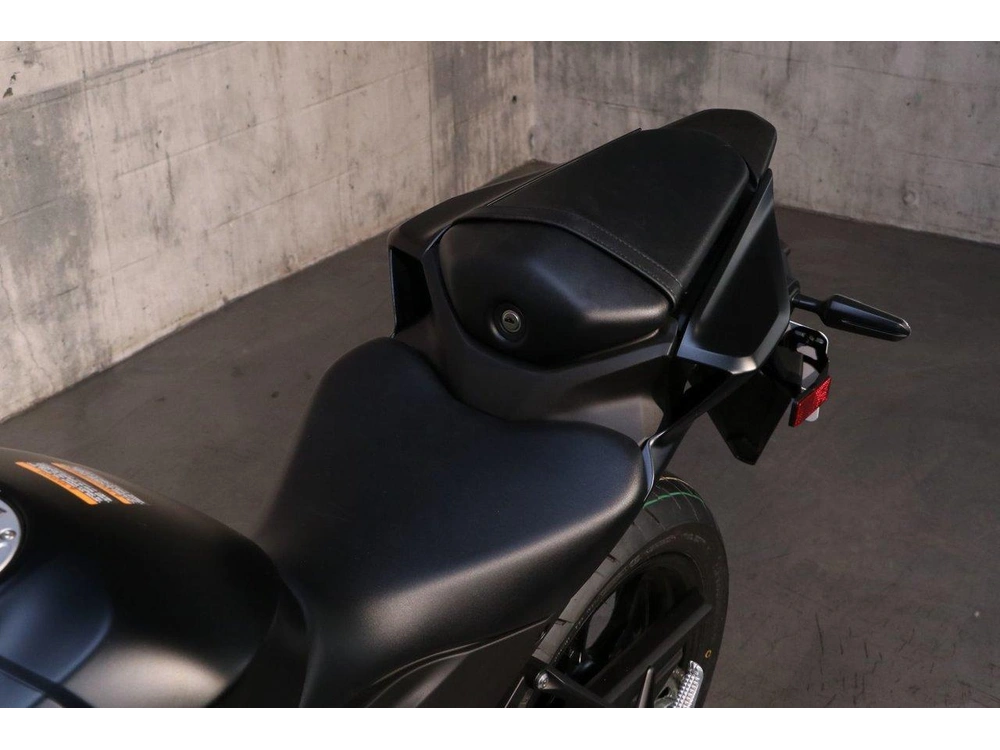 Yamaha Yzf-r3 2025 alt