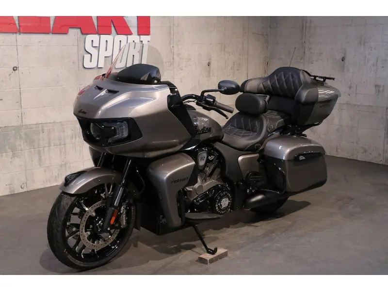 2026 Indian Motorcycle Pursuit Dark Horse + 112 thumbnail 2