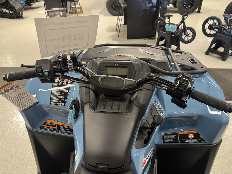 2026 Can-Am OUTLANDER 700 MAX XT 1YTG