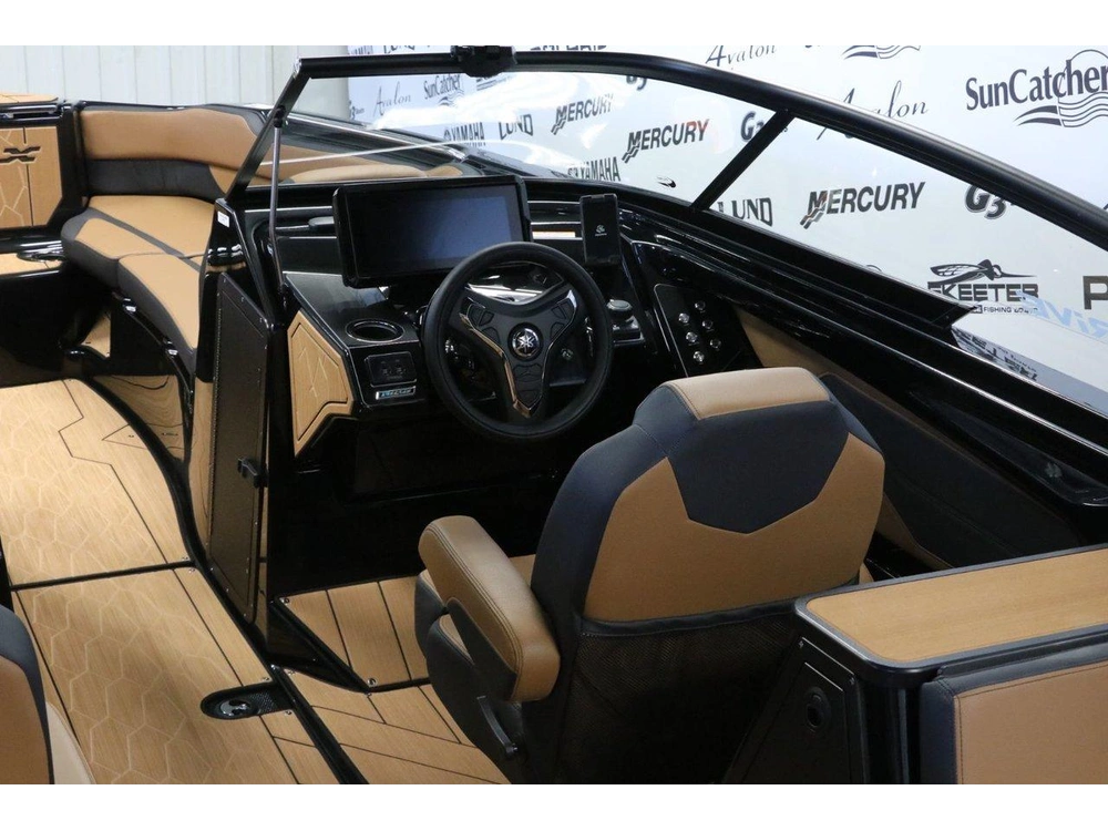 2025 Yamaha 255xd (demo) Enr. alt