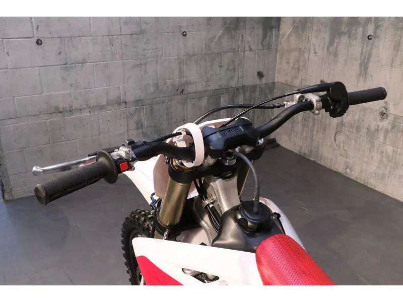2026 Yamaha YZ250 70E ANNIVERSAIRE thumbnail 6