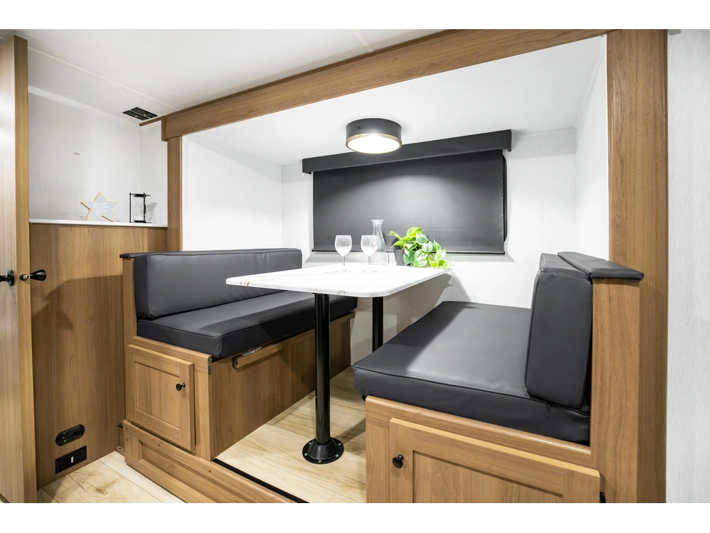 Apex 203rbk 2026 alt