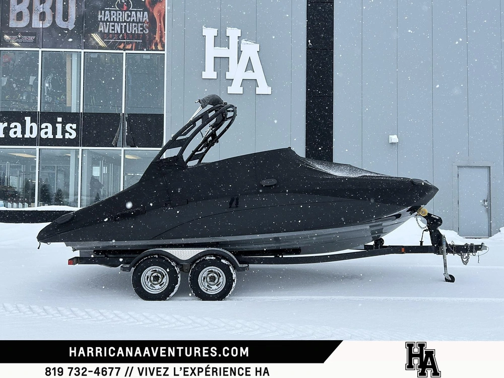 Yamaha 212x 2017 alt