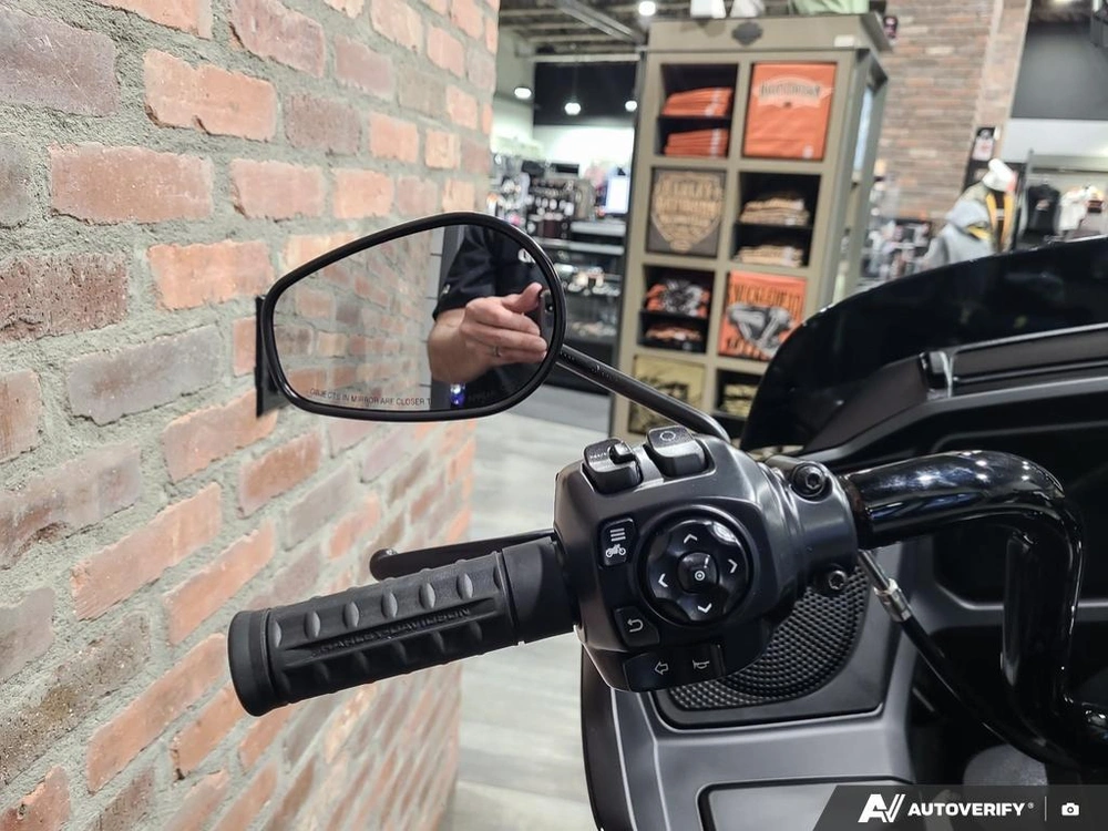 2026 Harley-davidson Road Glide alt