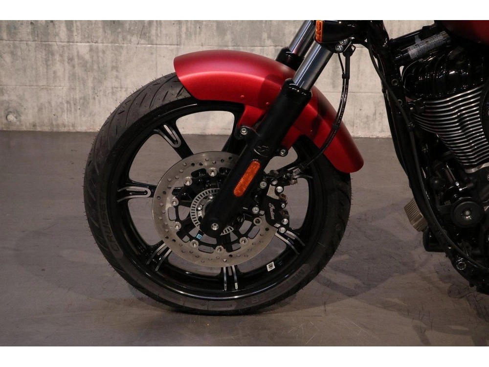 2025 Indian Motorcycle Chief Dark Horse alt