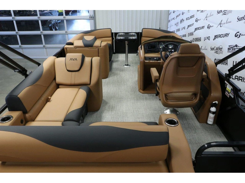 2026 Avalon Avalon Lsz 2385 Versatile Rear Bench Platinum + Yamaha Vmax 150 Hp alt