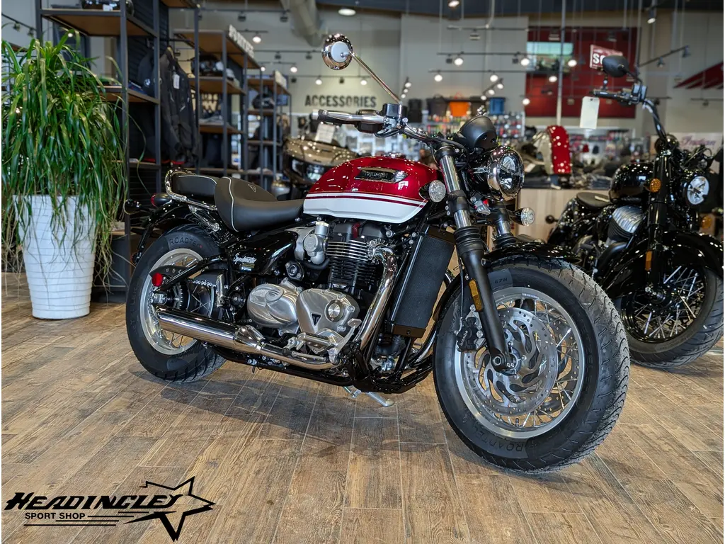 2026 Triumph Bonneville Speedmaster // Carnival Red/Crystal White 
