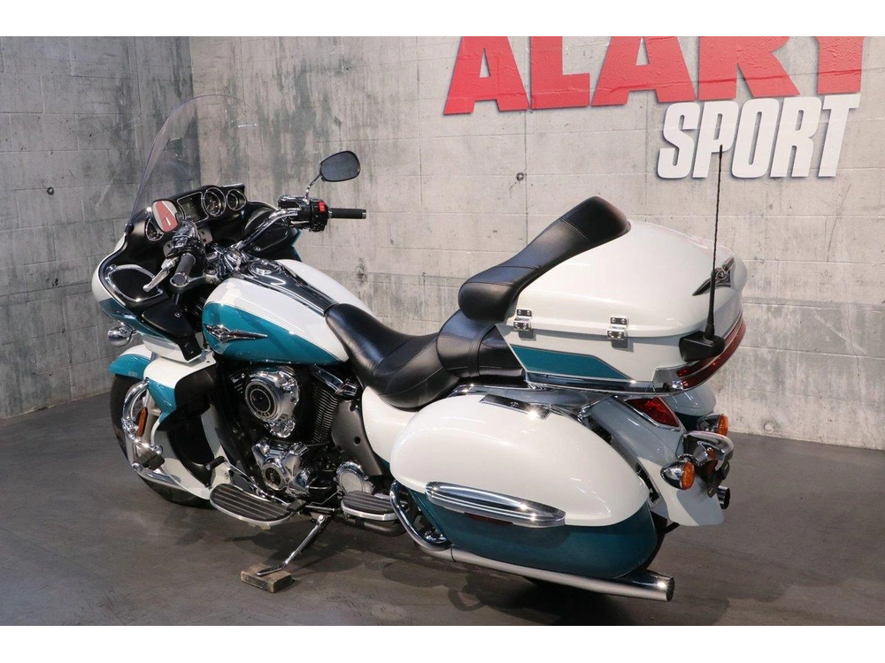 Kawasaki Vulcan 1700 Voyageur 2022 alt