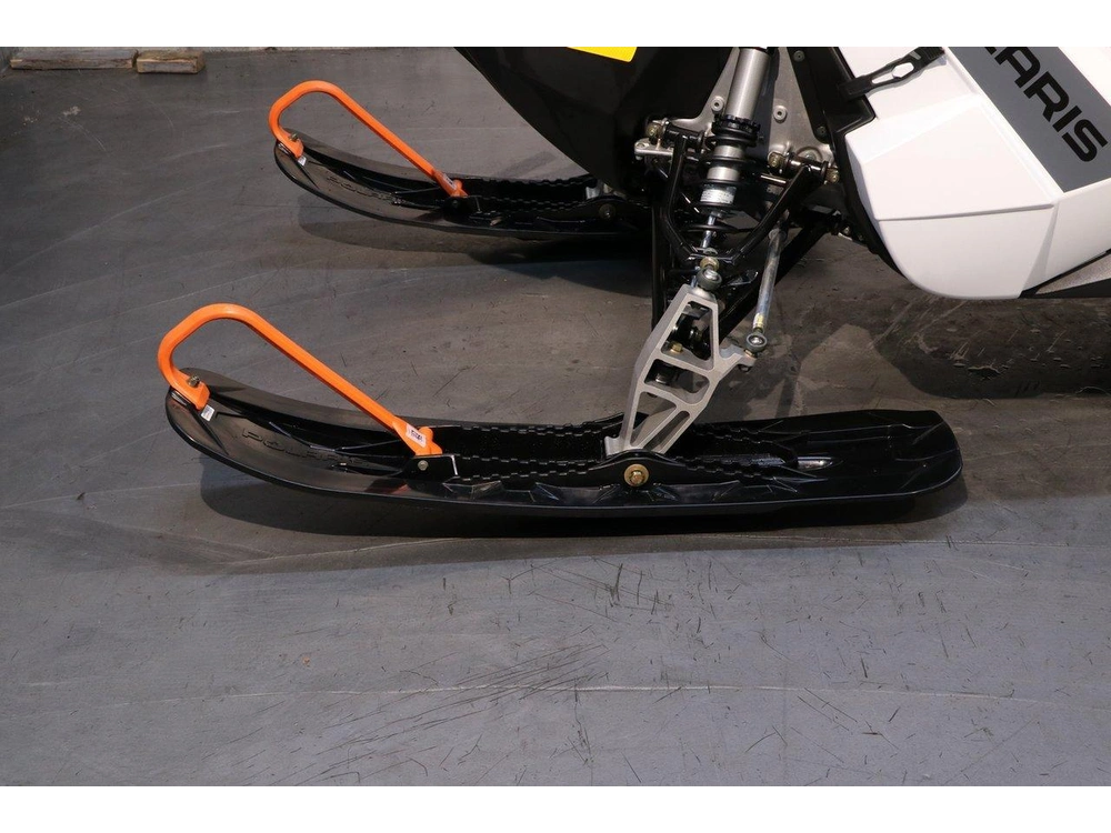 2024 Polaris Polaris 550 Voyageur 155 Es Enr. alt