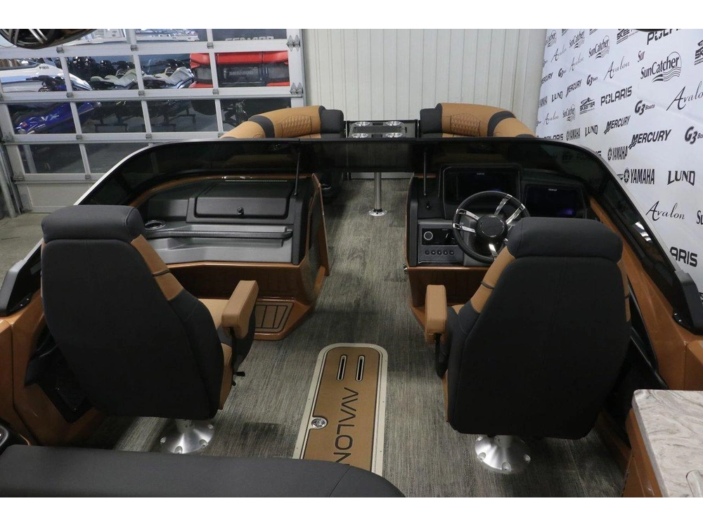 2026 Avalon Avalon Excalibur Ltd 2785 Vrbw + Mercury Verado 425 Hp alt