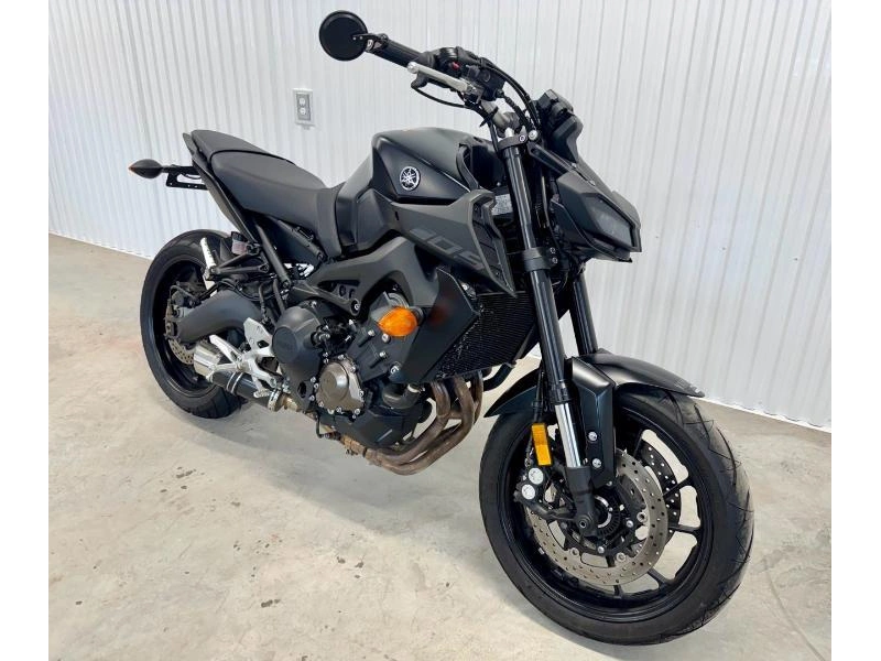 2020 Yamaha Mt-09 alt