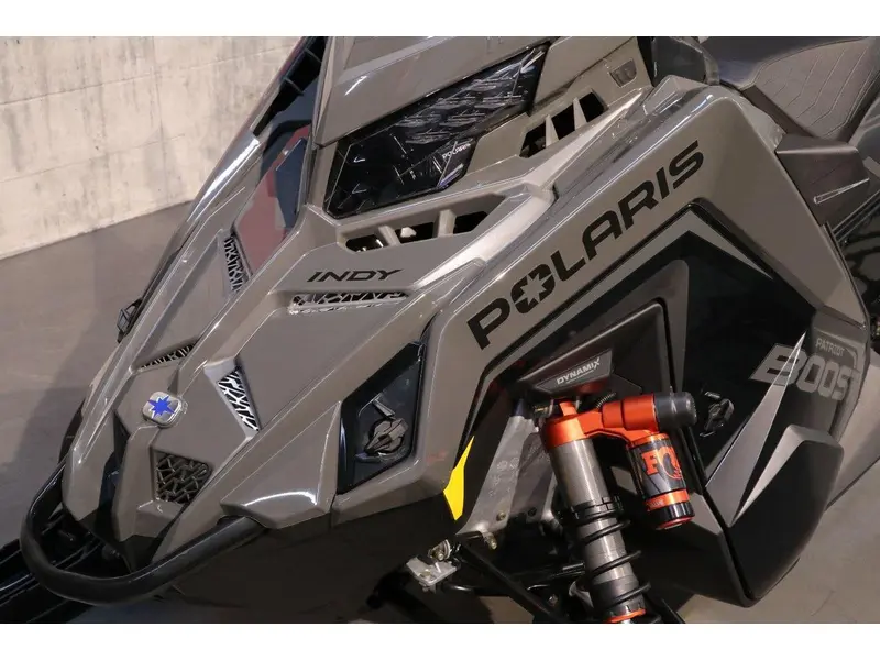 Polaris PATRIOT BOOST INDY VR1 DYNAMIX 137 DEMO 2025