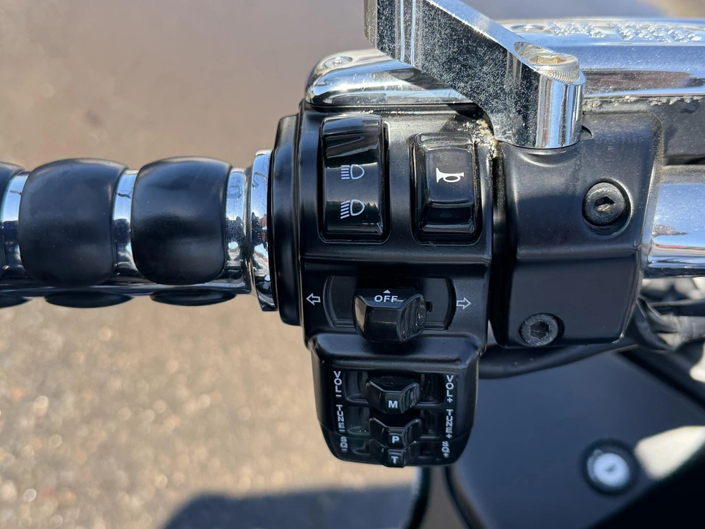 2016 Kawasaki Vulcan Voyager alt