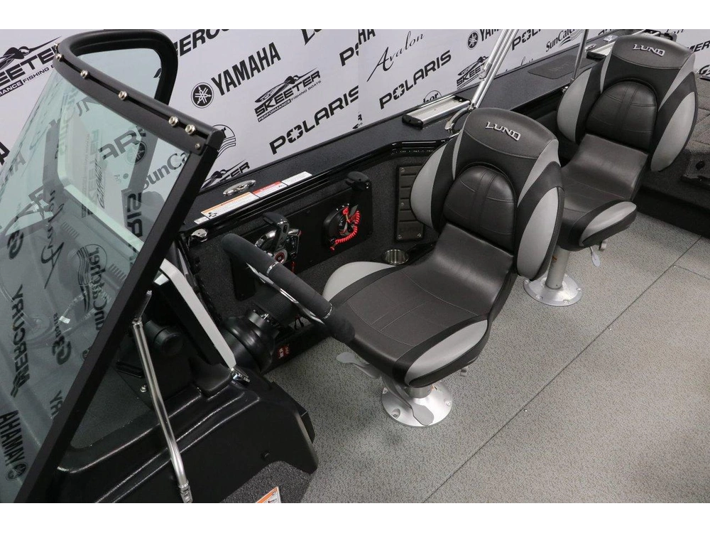 2025 Lund Lund 2075 Pro-v Sport + Mercury 300 Hp & Remorque (demo) alt