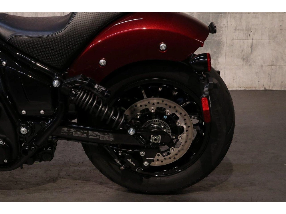 2025 Indian Motorcycle Indian Sport Chief alt