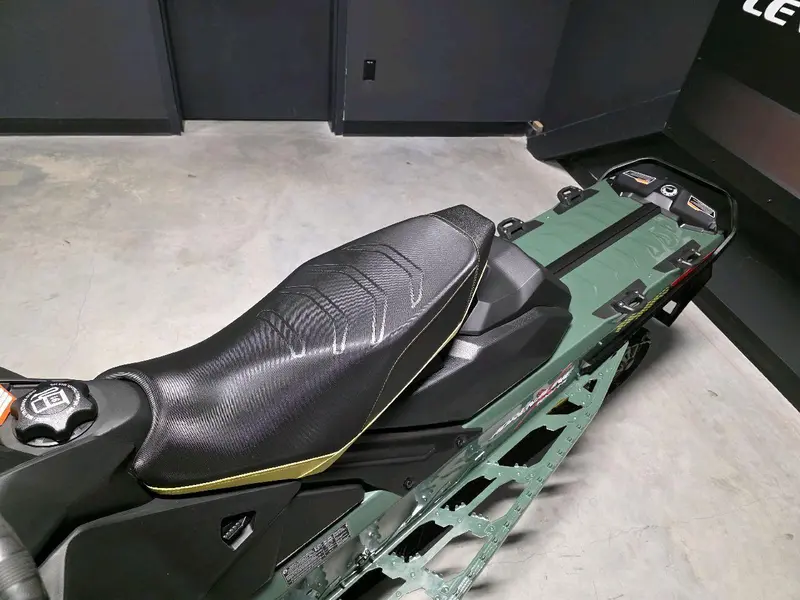 Ski-Doo BACKCOUNTRY X (43'') 850 E-TEC 2026