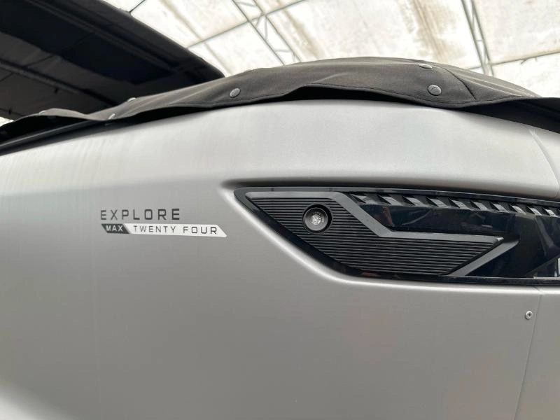 Manitou 24 Explore Navigator Stealthde 2025 alt