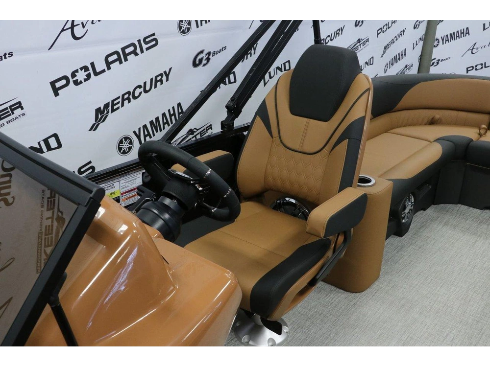Avalon Avalon Lsz 2385 Elite Windshield + Yamaha 150 Hp 2026 alt