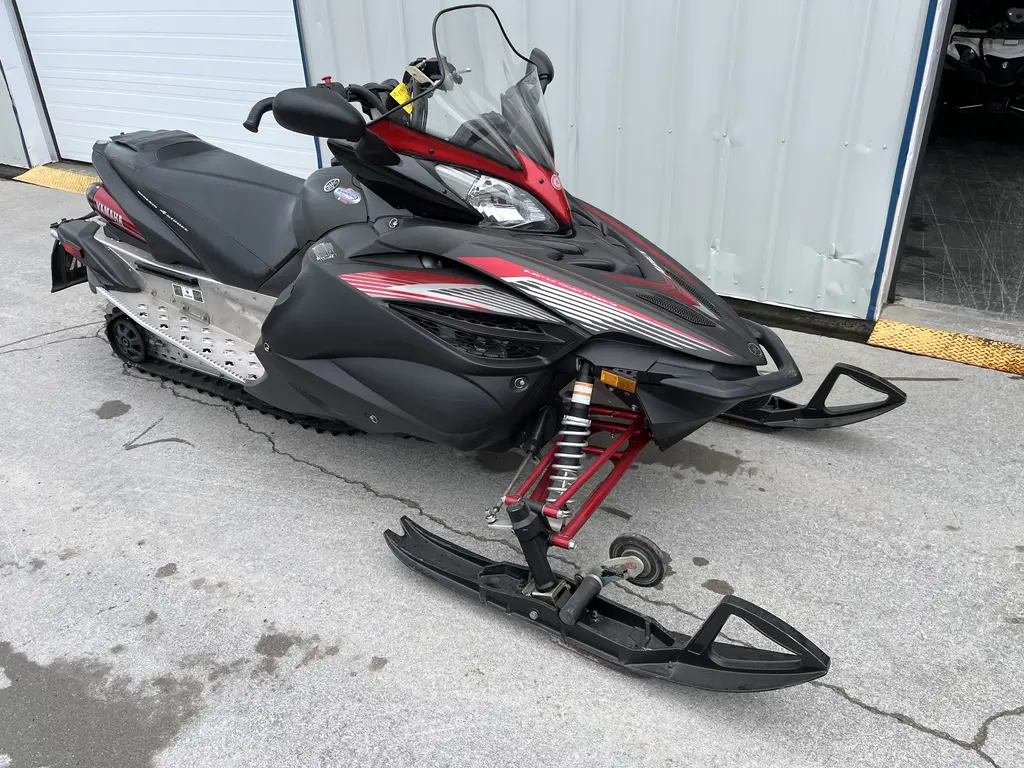 2015 Yamaha RX10P APEX SE ( 129")