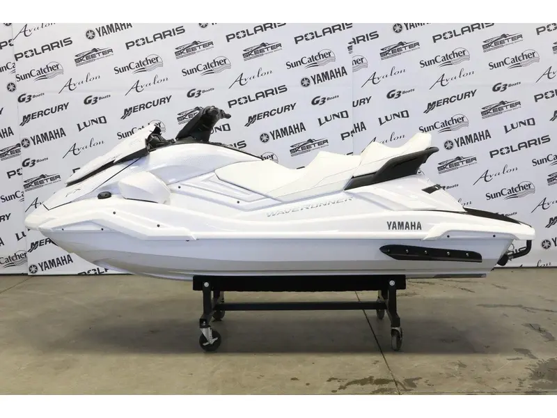 2026 Yamaha FX Cruiser SVHO thumbnail 2