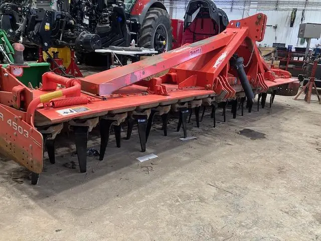 Kuhn HR4503 2004