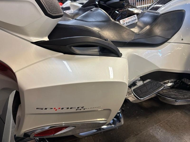 2015 Can-am Spyder Rt Ltd Se6 Blanc alt
