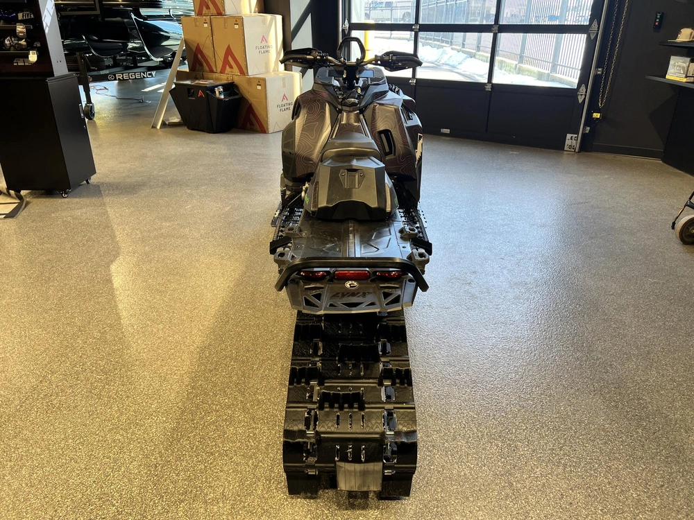 2026 Lynx Shredder Re 3900 850 E-tec Turbo R Powdermax X-light 3.0" Shot W/ 10.25" Touchscreen alt